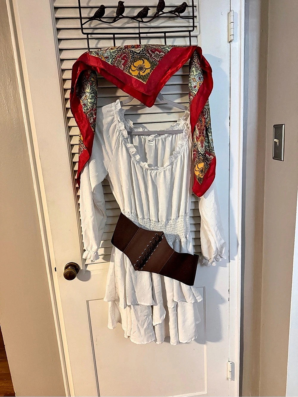 EUC Women's PIRATE Dress and Accessories XXL